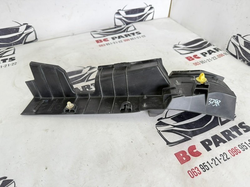 Накладка крыла передняя правая CR-V 2017 1.5