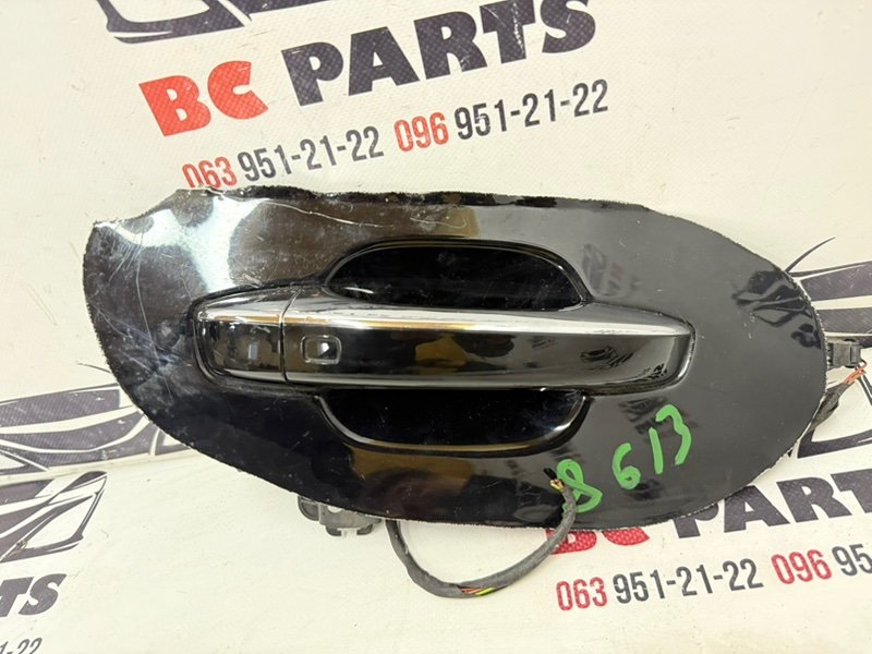 Ручка двери внешняя передняя правая Audi A6 2010-2018 С7 4H0837206C Б/У