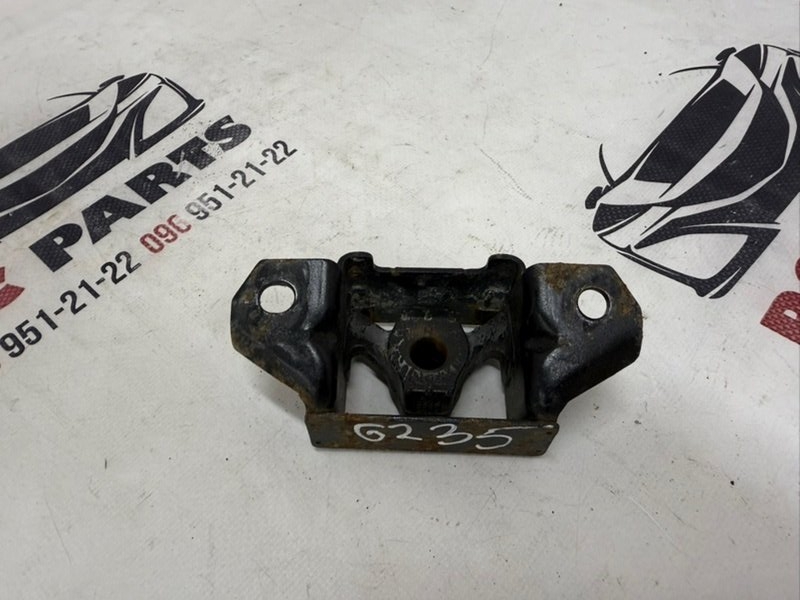 Подушка глушителя передняя Kicks 2022 1.6