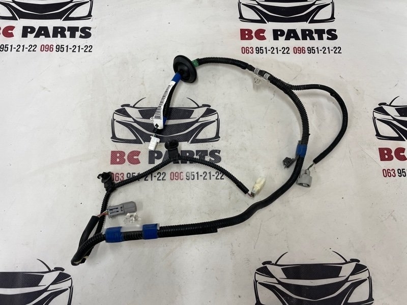 Проводка багажника Lexus RX 350 2012 3.5 821810E020 Б/У