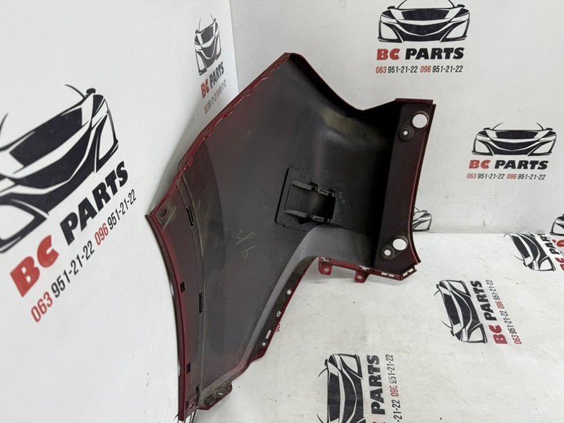 Клык бампера задний правый Rogue 2021 T33 2.5