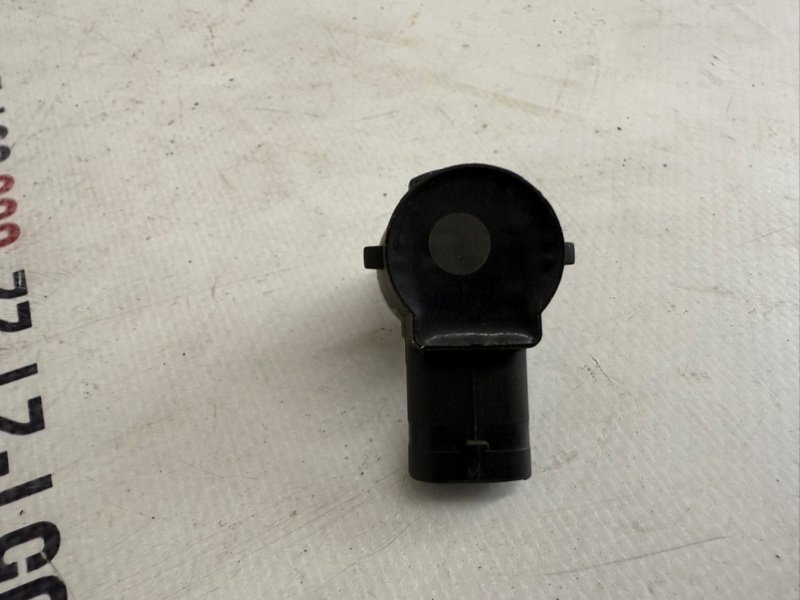 Датчик парковки Rogue 2021 T33 2.5