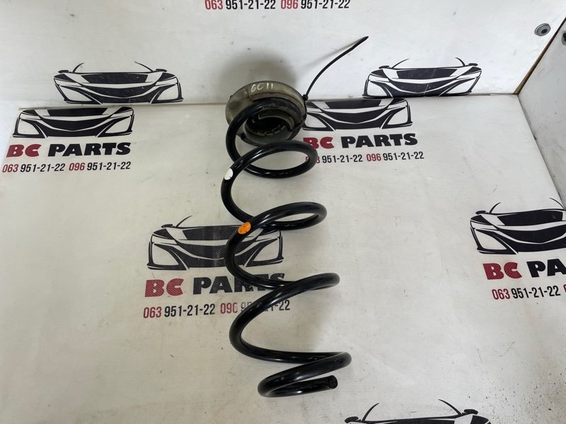 Пружина подвески задняя Nissan Rogue 2021 T33 2.5 550206RR1E Б/У