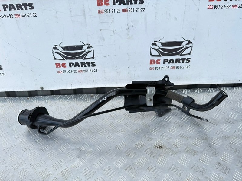 Горловина топливного бака Mazda 3 2021 2.5 BDTS42280C Б/У