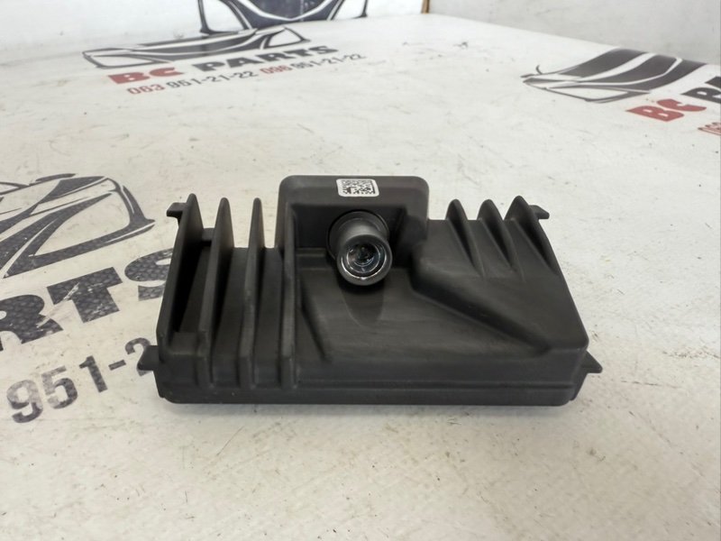 Камера на лобовое стекло Nissan Rogue 2021 T33 2.5 284621749r Б/У