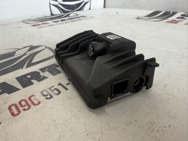 Камера на лобовое стекло Rogue 2021 T33 2.5