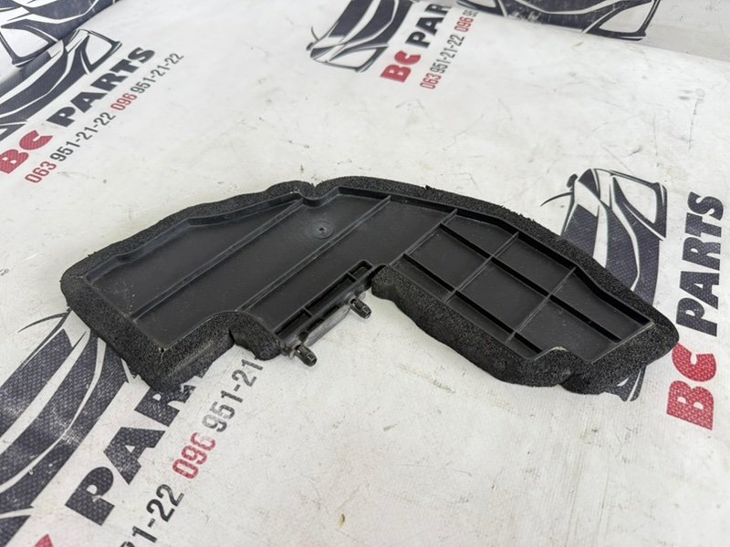 Пыльник крыла передний Nissan Rogue 2021 T33 2.5 668986rr0a Б/У