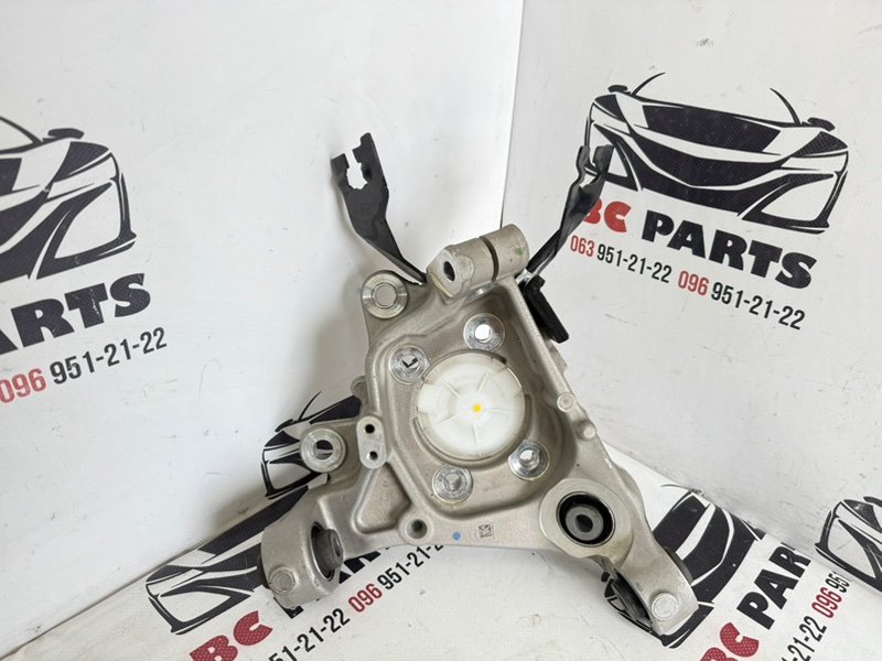 Цапфа задняя левая Nissan Rogue 2021 T33 2.5 430216RA1A Б/У