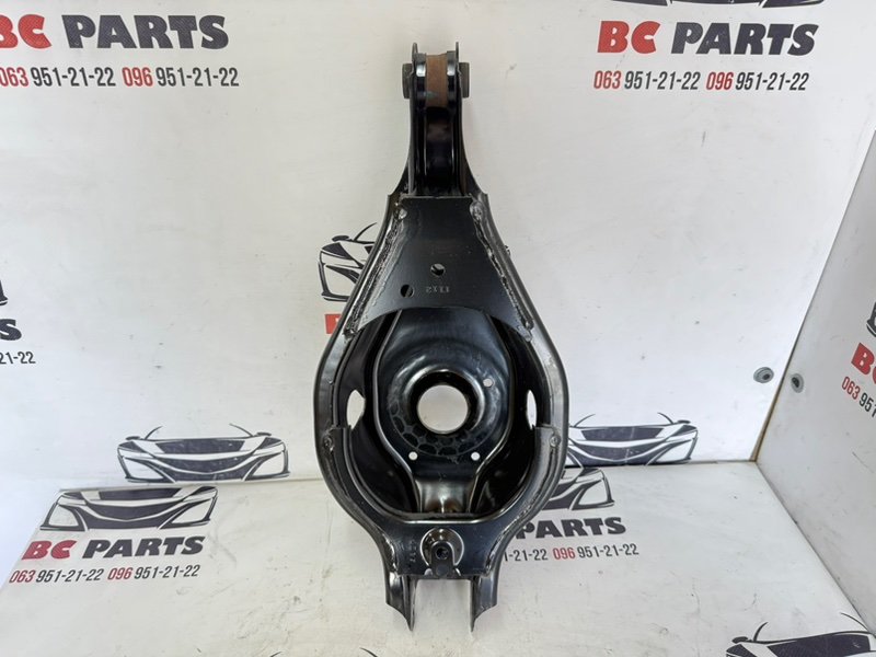 Рычаг подпружинный задний Nissan Rogue 2021 T33 2.5 551B0-6RA0A Б/У