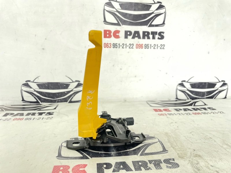 Замок капота Nissan Rogue 2021 T33 2.5 65601-6RA0A Б/У