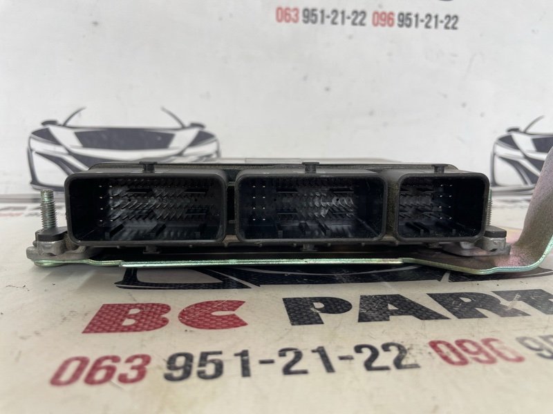 Блок управления двигателем Rogue 2021 T33 2.5