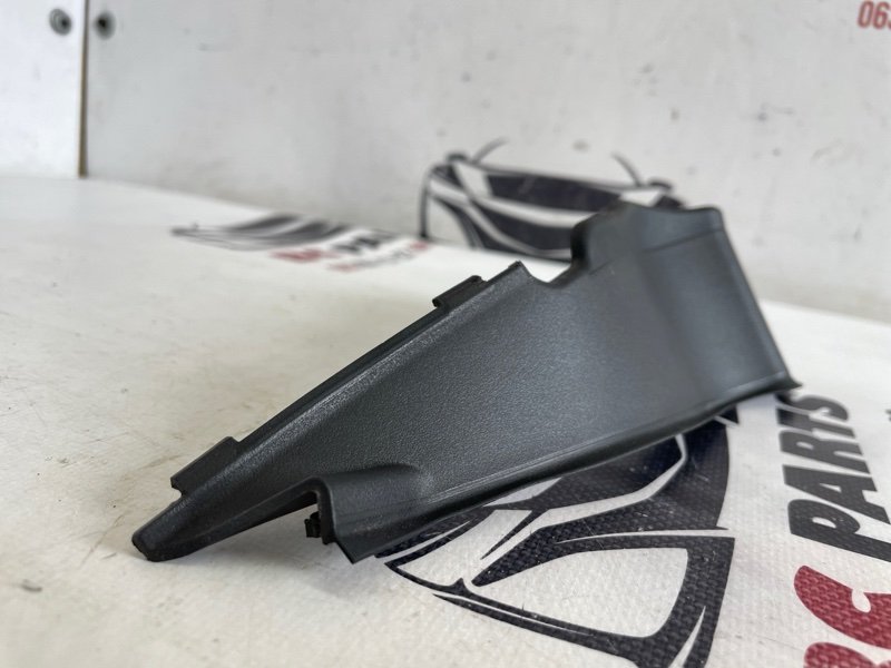 Уголок жабо левый Rogue 2021 T33 2.5