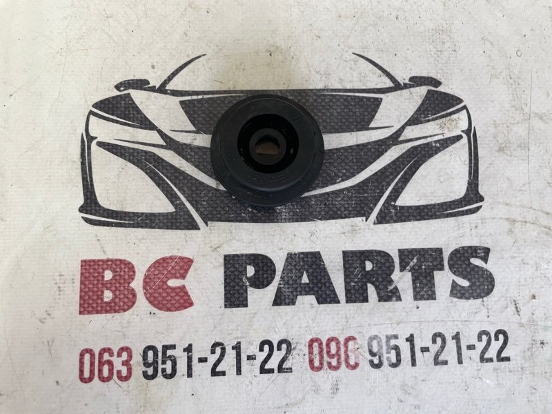 Подушка радиатора Nissan Rogue 2021 T33 2.5 21506-4M400 Б/У