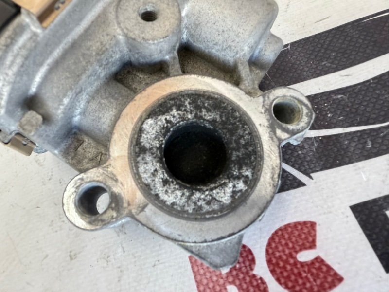 Клапан EGR Rogue 2021 T33 2.5