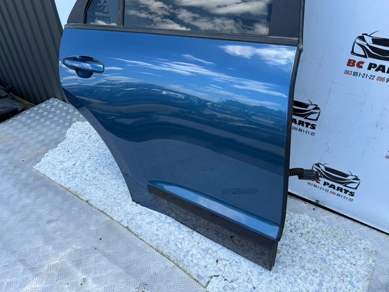 Дверь боковая задняя правая Niro 2024