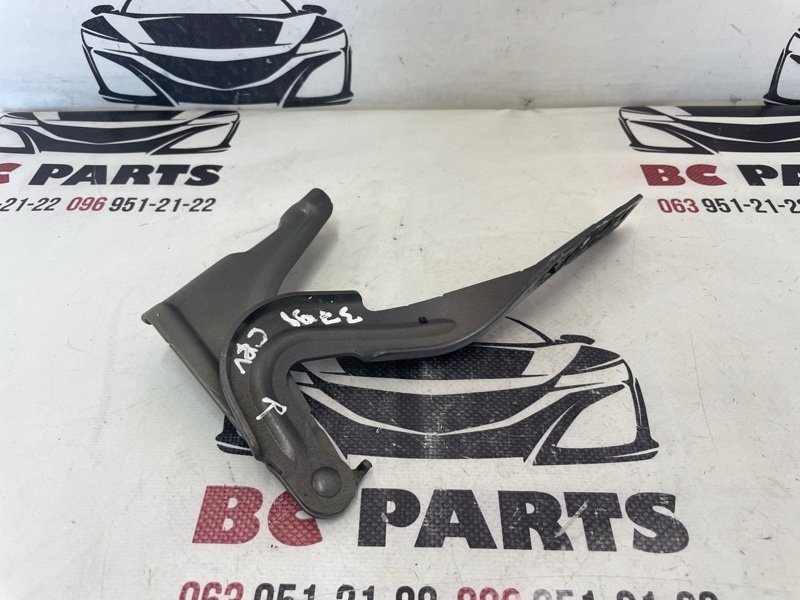 Петля капота правая Honda CR-V 1.5