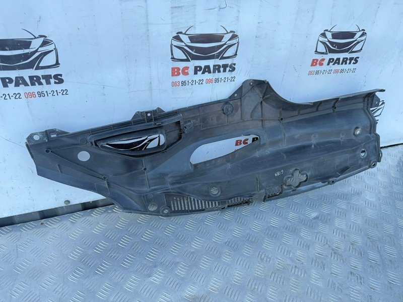 Накладка передней панели левая RX 350 2012 3.5