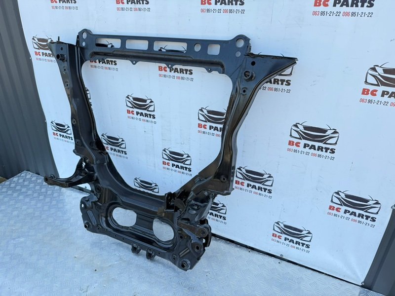 Подрамник передний Nissan Rogue T33 2.5
