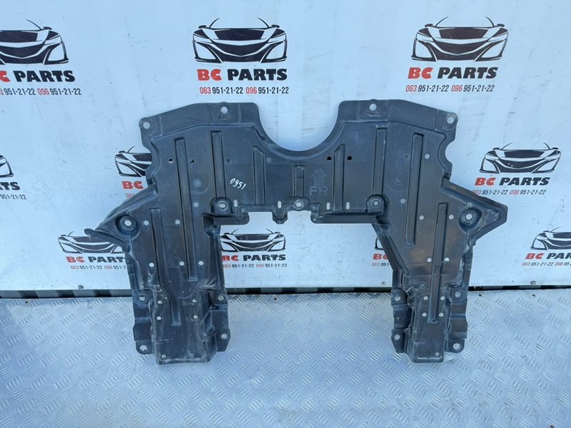 Защита двигателя Nissan Rogue 2021 T33 2.5 758956rr0a Б/У
