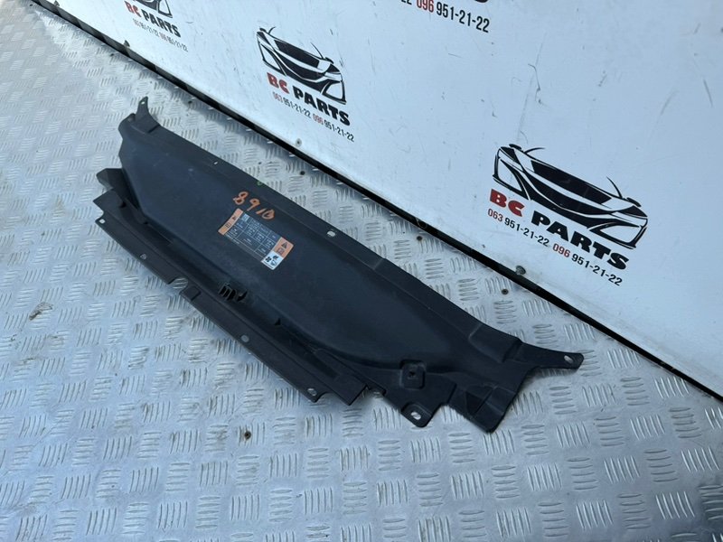 Накладка передней панели Ford Fusion MK5