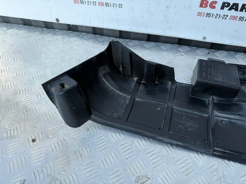 Защита бампера задняя правая Nissan Rogue T32 QR25 2.5