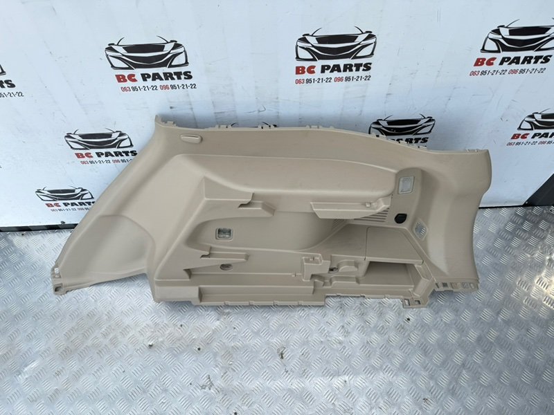 Карта багажника правая Rogue 2013-2020 T32