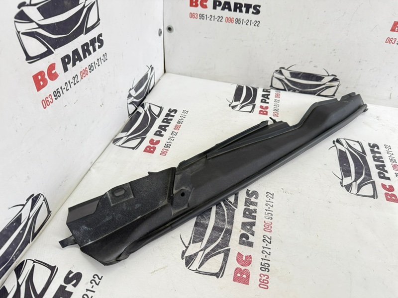 Накладка крыла передняя правая RX 350 2012 3.5