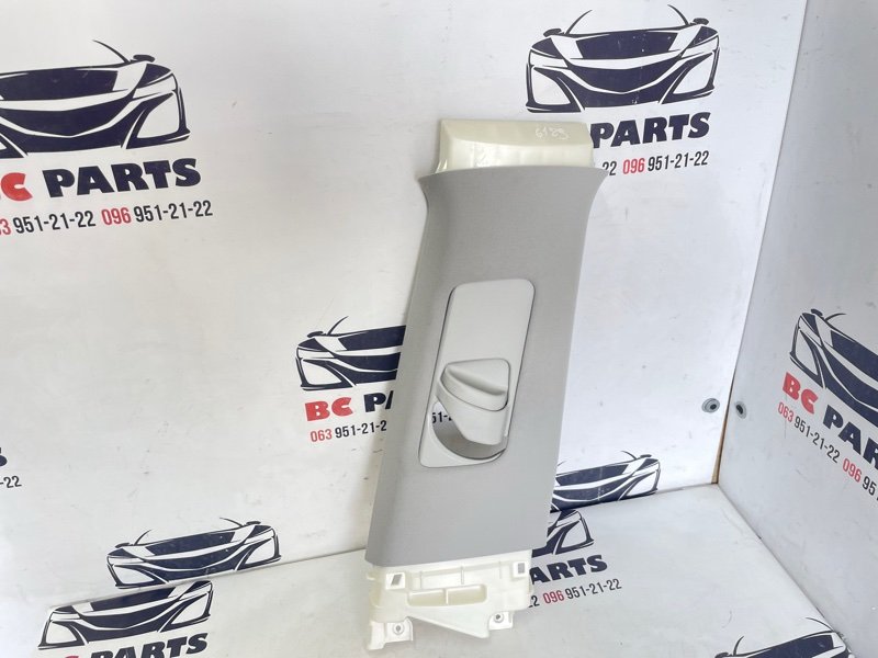 Накладка центральной стойки правая Lexus RX 350 2012 3.5 624100E020 Б/У