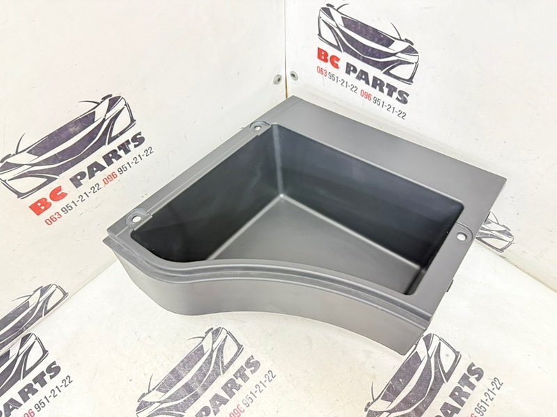 Поддон багажника Lexus RX 350 2012 3.5 649930E020 Б/У