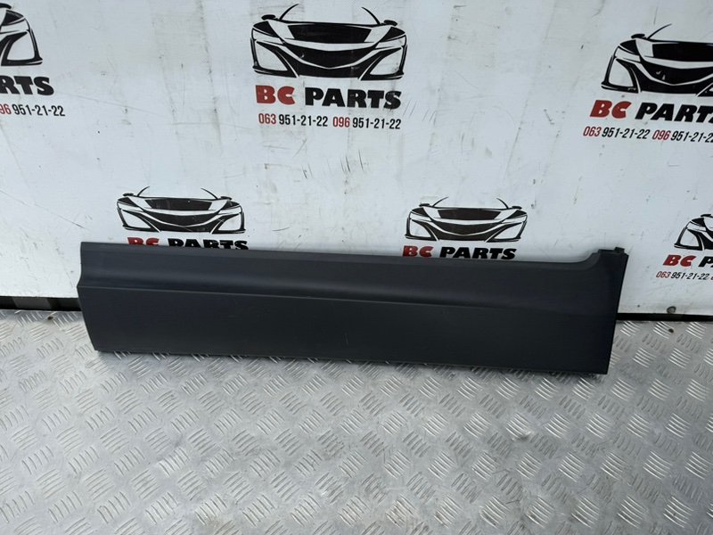 Накладка двери задняя левая Honda Pilot 2020 3.5 75333-TG7-A02 Б/У