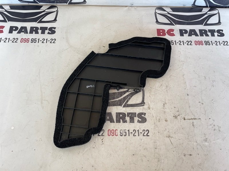 Накладка крыла передняя правая Nissan Rogue 2021 T33 2.5 668986RA0A Б/У