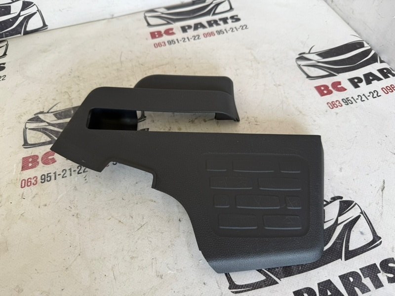 Накладка порога задняя правая Honda Pilot 2020 3.5 84215-TG7-A02ZA Б/У