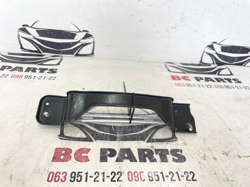 Крепление аккумулятора Honda Pilot 2020 3.5 31512-TZ5-A00 Б/У