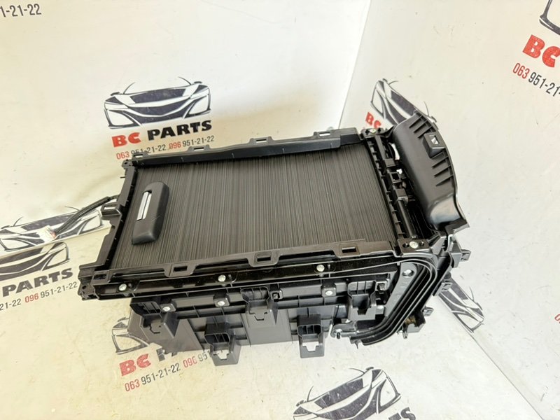 Бардачок Honda Pilot 2020 3.5 83413-TG7-A11 Б/У
