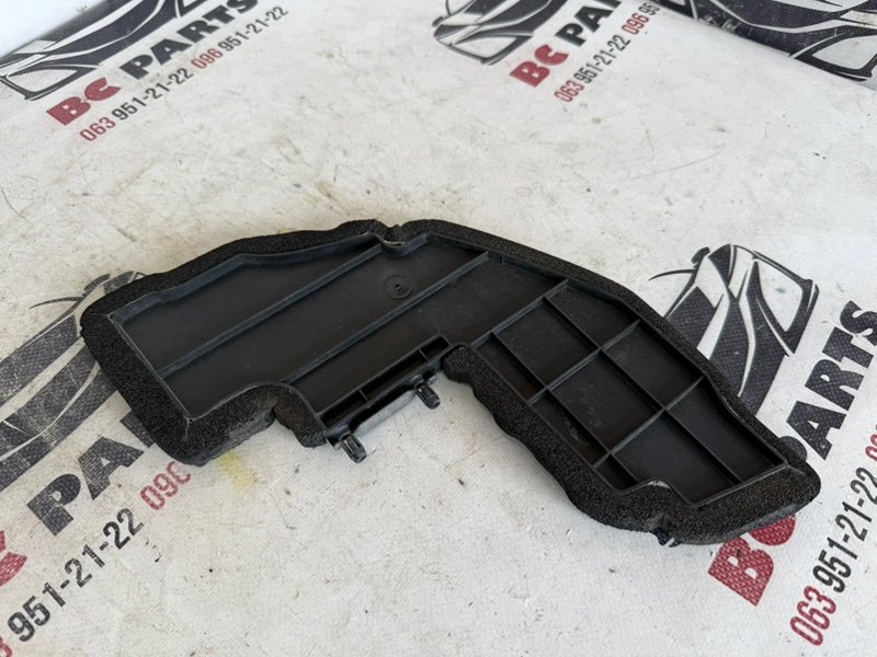 Накладка крыла передняя Nissan Rogue 2021 T33 2.5 668986rr0a Б/У
