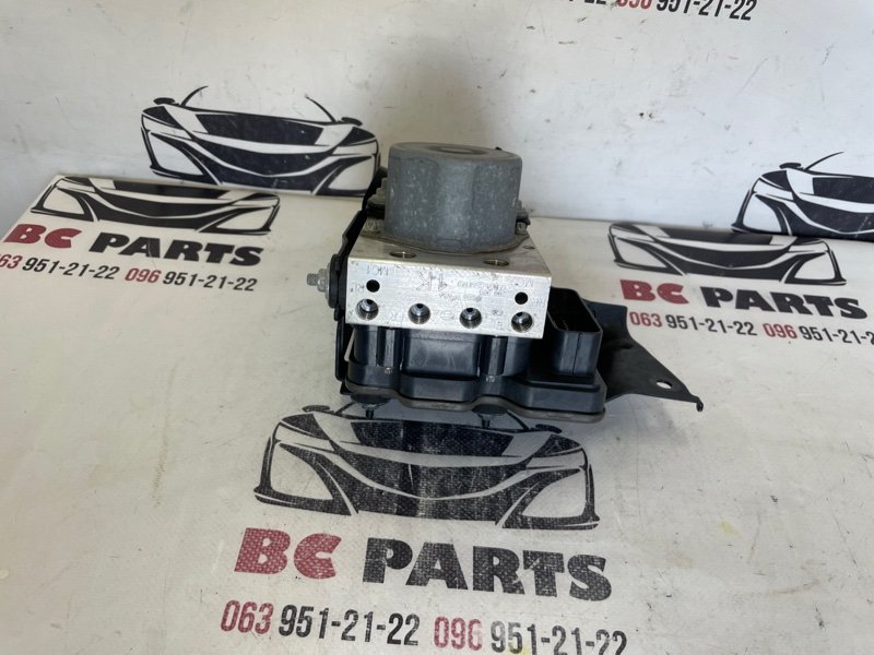 Блок ABS задний Nissan Rogue 2018 T32 QR25 2.5 476607FW5A Б/У