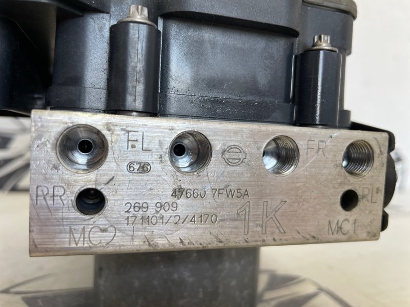 Блок ABS задний Rogue 2018 T32 QR25 2.5