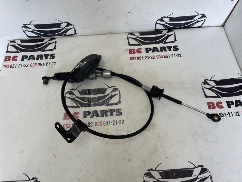 Запчасть трос переключения акпп Nissan Rogue 2018 T32 QR25 2.5 34935-4BA0A Б/У Трос переключения акпп Nissan Rogue 2018 T32 QR25 2.5 34935-4BA0A Б/У