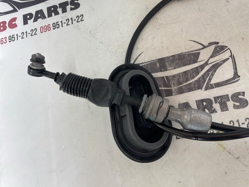 Трос переключения акпп Rogue 2018 T32 QR25 2.5 Трос переключения акпп Rogue 2018 T32 QR25 2.5