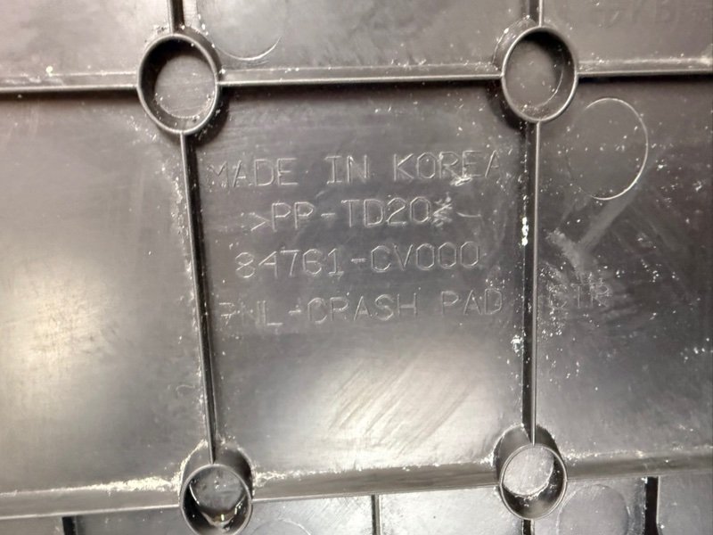 Накладка торпедо EV6 2023