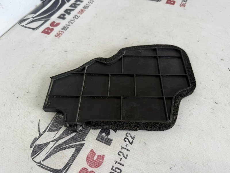 Накладка задняя Rogue 2020-2024 T33