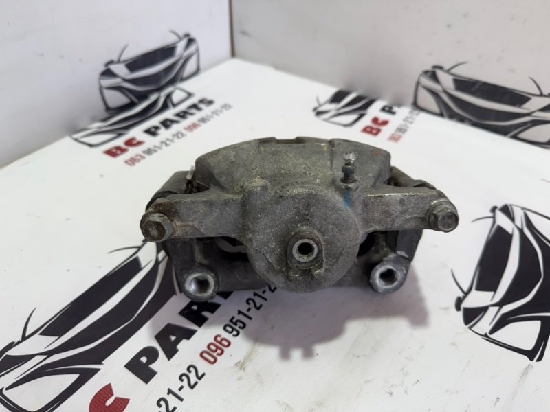 Суппорт тормозной передний правый Rogue 2013-2020 T32 Суппорт тормозной передний правый Rogue 2013-2020 T32