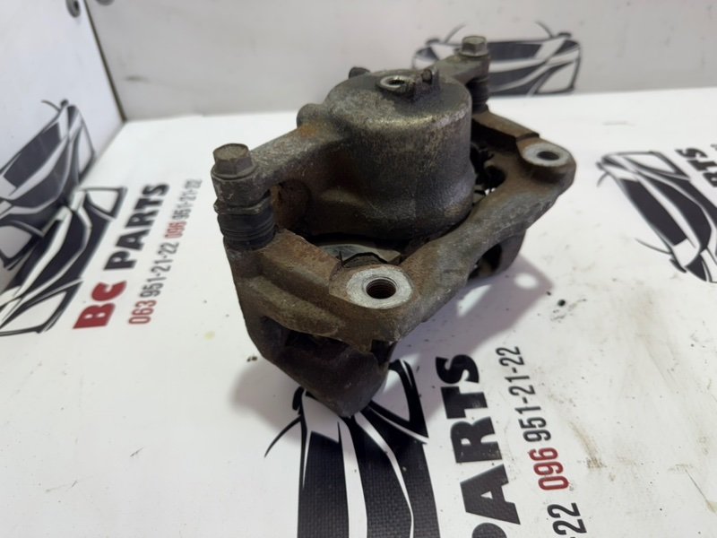 Суппорт тормозной передний правый Rogue Sport 2013-2020 J11 Суппорт тормозной передний правый Rogue Sport 2013-2020 J11