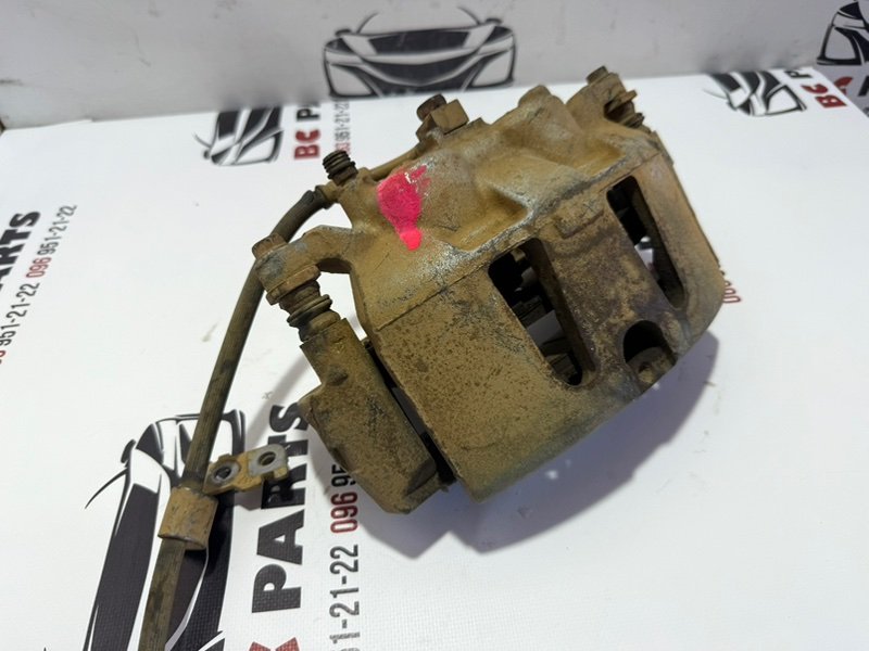 Суппорт тормозной передний правый Dodge Journey Суппорт тормозной передний правый Dodge Journey