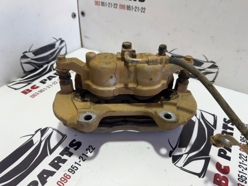 Суппорт тормозной передний правый Journey 2011-2020 Суппорт тормозной передний правый Journey 2011-2020