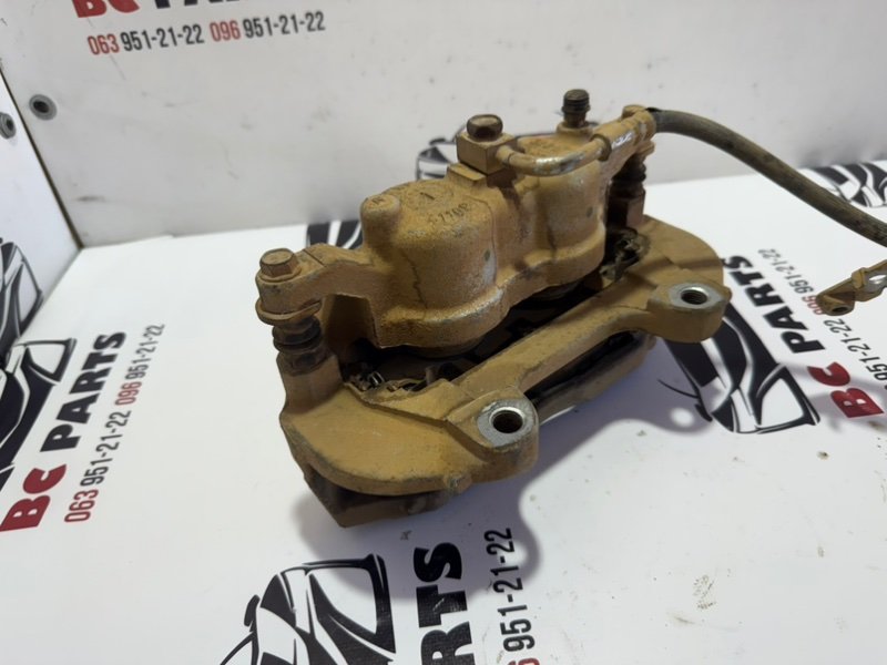 Суппорт тормозной передний правый Journey 2011-2020 Суппорт тормозной передний правый Journey 2011-2020