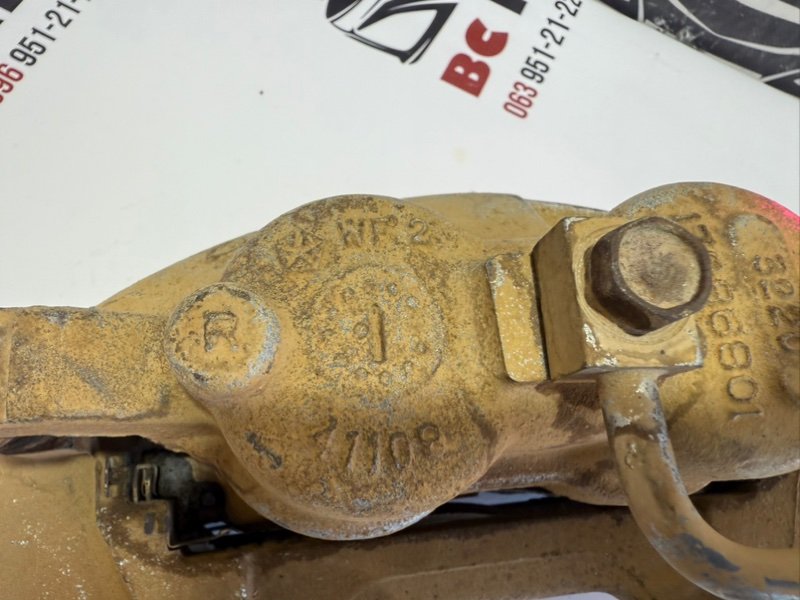 Суппорт тормозной передний правый Journey 2011-2020 Суппорт тормозной передний правый Journey 2011-2020