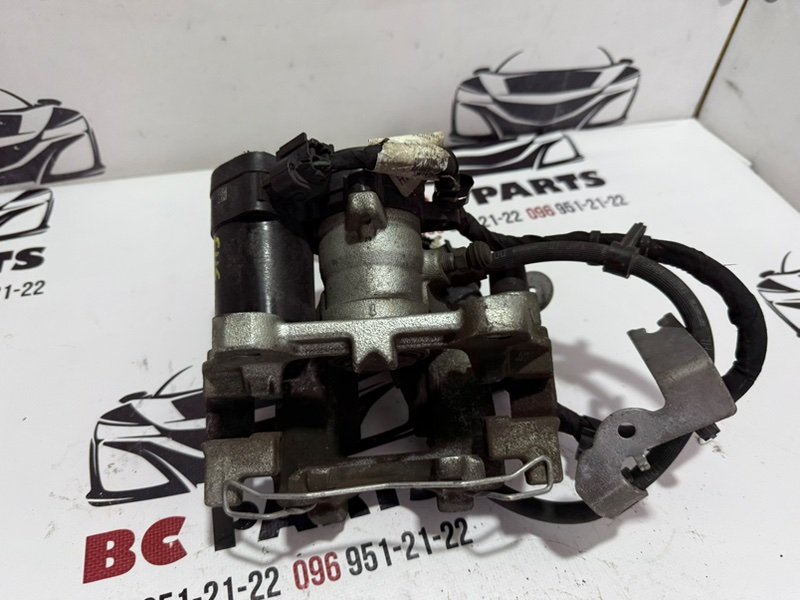 Суппорт тормозной задний левый Fusion 2013-2020 MK5 Суппорт тормозной задний левый Fusion 2013-2020 MK5