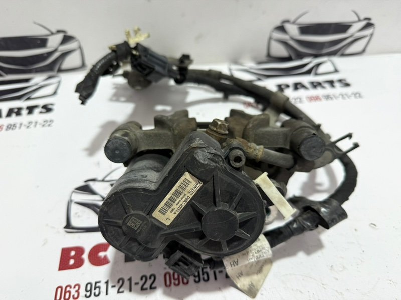 Суппорт тормозной задний левый Fusion 2013-2020 MK5