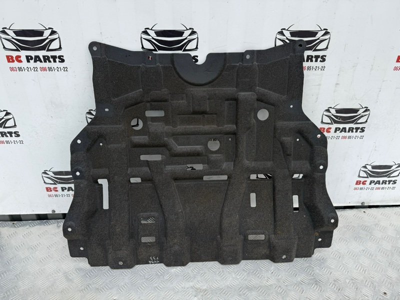 Защита двигателя Nissan Rogue 2021 T33 2.5 758816RR0A Б/У